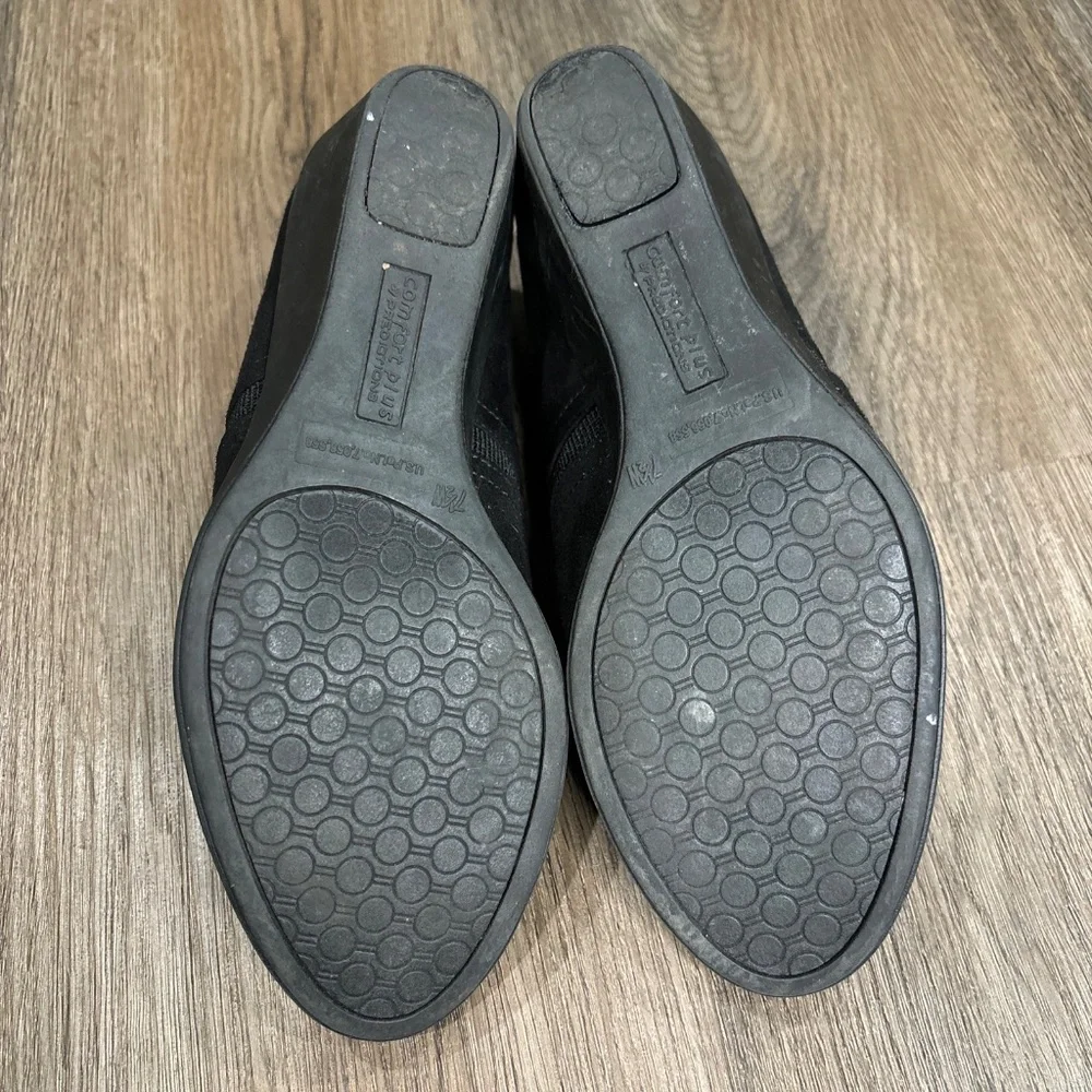 Comfort Plus‎ By Predictions Shoes Women’s 7.5 Black Wedge Close Toed Slip On